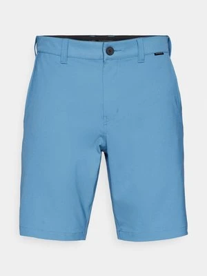Krótkie spodenki sportowe TravisMathew