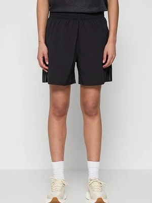 Krótkie spodenki sportowe Under Armour