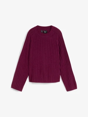 Krótszy sweter w prążek BonPrix fioletowy
