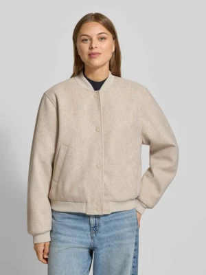Kurtka baseballowa o kroju regular fit z zatrzaskami model ‘FORTUNE’ Vero Moda