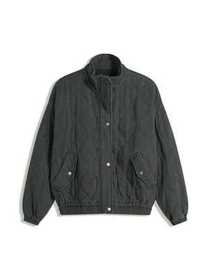 Kurtka Bomber Bershka
