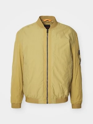 Kurtka Bomber Boss