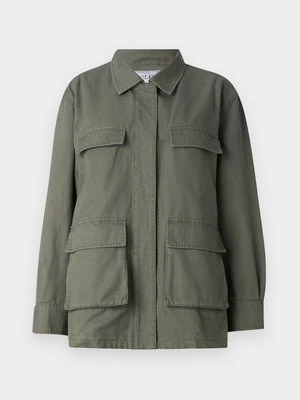 Kurtka Bomber closed