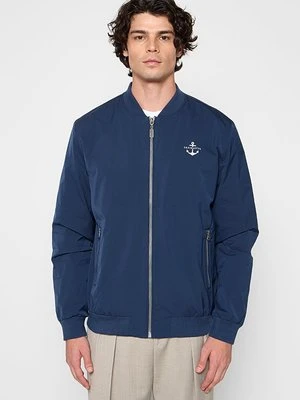 Kurtka Bomber dreimaster