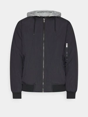 Kurtka Bomber Redefined Rebel