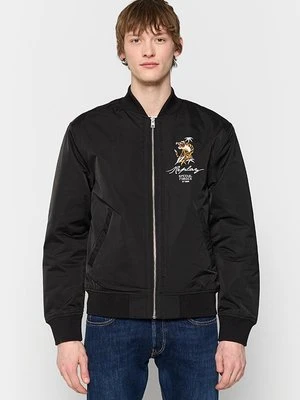 Kurtka Bomber Replay