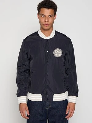 Kurtka Bomber Replay