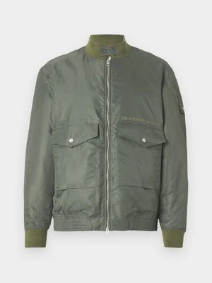 Kurtka Bomber Replay