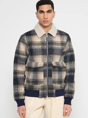 Kurtka Bomber Revolution