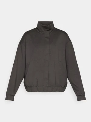 Kurtka Bomber Stronger
