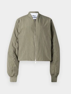 Kurtka Bomber Won Hundred