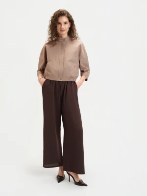 Kurtka bomberka w odcieniu coffee Top Secret