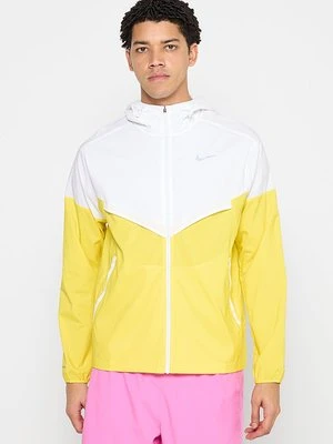 Kurtka do biegania Nike Performance