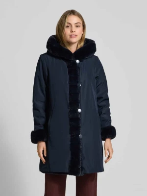 Kurtka dwustronna ze sztucznego futra z kapturem i wpuszczanymi kieszeniami PETITE M.