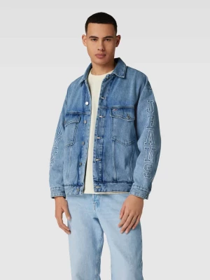 Kurtka jeansowa o kroju oversized z wyhaftowanym logo model ‘AIDEN’ Tommy Jeans