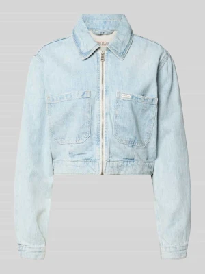 Kurtka jeansowa o krótkim kroju z zamkiem błyskawicznym Guess Jeans
