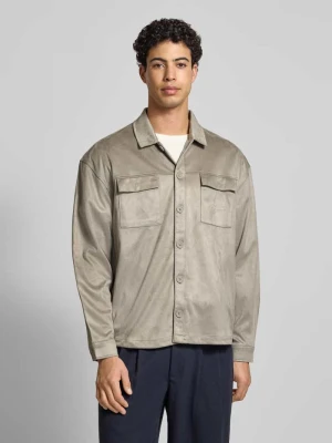 Kurtka koszulowa o kroju relaxed fit z kieszeniami na piersi i wyhaftowanym logo Pegador
