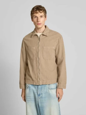 Kurtka o kroju regular fit z fakturowanym wzorem REVIEW