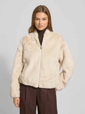 Kurtka o kroju regular fit z imitacji futra model ‘SONJALIGA’ Vero Moda