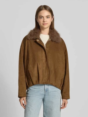 kurtka o kroju relaxed fit z obszyciem ze sztucznego futra REVIEW Orzechowy