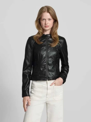 Kurtka o kroju shaped fit z imitacji skóry z zamkiem błyskawicznym model ‘AMANDA’ Vero Moda