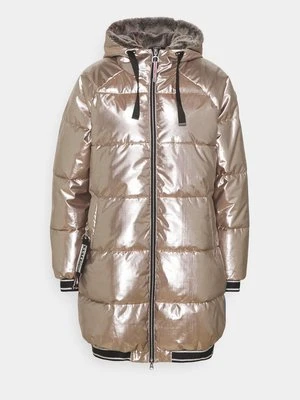 Kurtka Outdoor LUHTA