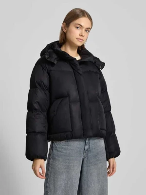 Kurtka pikowana o kroju regular fit z kapturem model ‘Bubble’ Levi's®