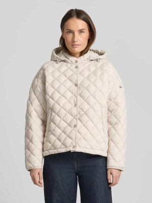 Kurtka pikowana o kroju regular fit z kapturem model ‘Phil’ CINQUE