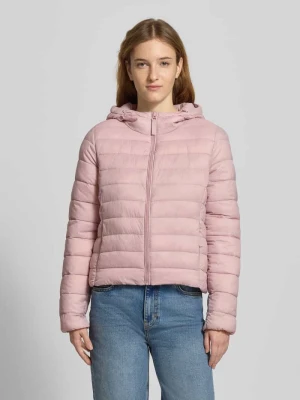 Kurtka pikowana o kroju regular fit z kapturem model ‘TAHIA’ Only