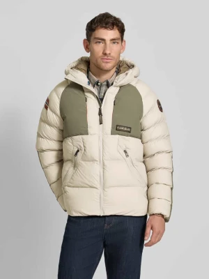 Kurtka pikowana o kroju regular fit z naszywką z logo model ‘MOESA’ Napapijri