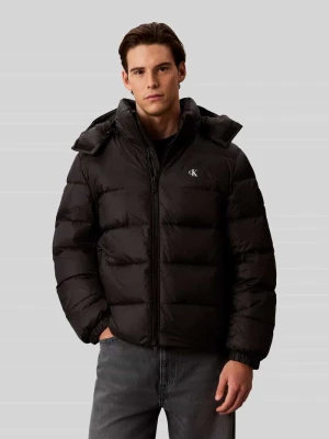 kurtka pikowana o kroju regular fit z odpinanym kapturem Calvin Klein Jeans Czarny