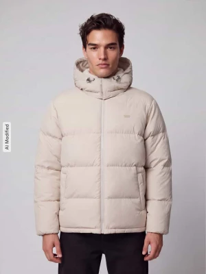 kurtka pikowana o kroju regular fit z odpinanym kapturem Levi's Beżowy