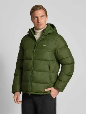 Kurtka pikowana o kroju regular fit z wyhaftowanym logo model ‘Cloud’ Gant Oliwkowy