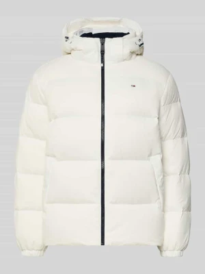Kurtka puchowa o kroju regular fit z wyhaftowanym logo Tommy Jeans