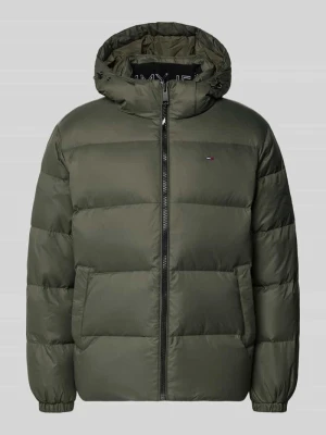Kurtka puchowa o kroju regular fit z wyhaftowanym logo Tommy Jeans