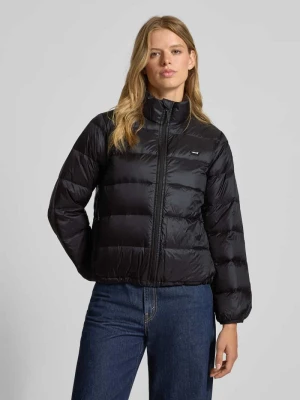 Kurtka pikowana o kroju regular fit z wypełnieniem puchem kaczym model ‘Polly’ Levi's®
