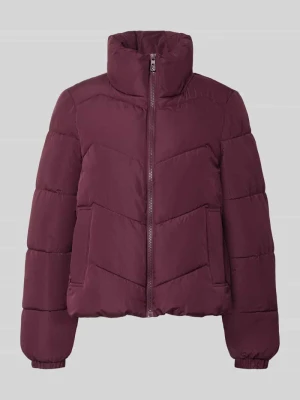 Kurtka pikowana o kroju regular fit ze stójką model ‘LIGARIO’ Vero Moda
