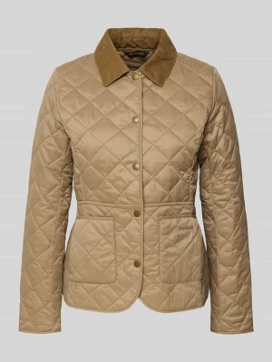 Kurtka pikowana o kroju shaped fit z kołnierzem ze sztruksu model 'DEVERON' Barbour