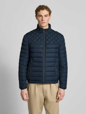 Kurtka pikowana o kroju slim fit z kołnierzem z podszewką Christian Berg Men