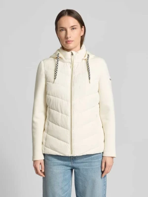 Kurtka pikowana o kroju slim fit ze stójką z podszewką Christian Berg Woman Selection