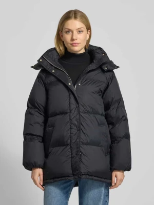 Kurtka pikowana z kapturem i wpuszczanymi kieszeniami Gant