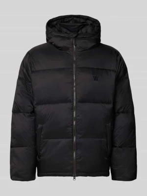 Kurtka pikowana z kapturem model ‘CLAUS PUFFER JACKET’ Wood Wood