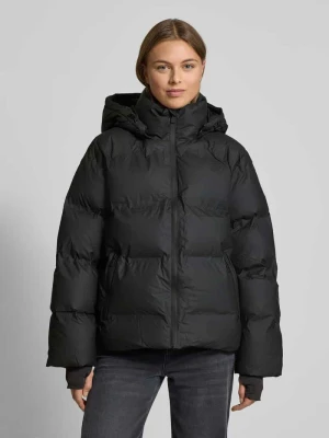 Kurtka pikowana z kapturem NEO NOIR