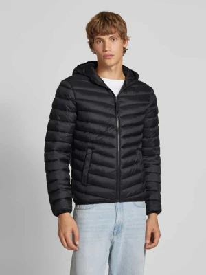 Kurtka pikowana z kapturem REVIEW