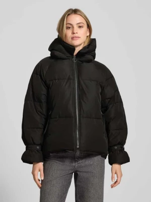 Kurtka pikowana z kapturem WITHBLACK