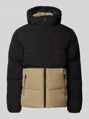 Kurtka pikowana z kieszeniami zapinanymi na zamek błyskawiczny model ‘OWEN’ jack & jones