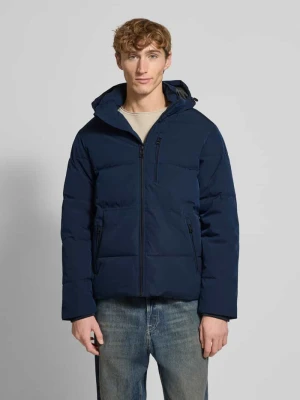 Kurtka pikowana z kieszeniami zapinanymi na zamek błyskawiczny model ‘OWEN’ jack & jones