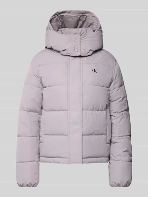 Kurtka pikowana z logo i wpuszczanymi kieszeniami Calvin Klein Jeans