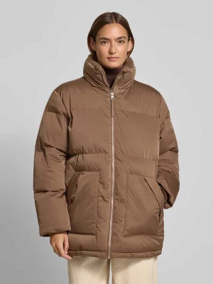 Kurtka pikowana ze stójką i wpuszczanymi kieszeniami model ‘Hileen’ Opus