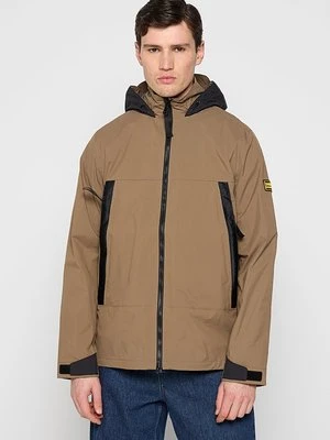Kurtka przeciwdeszczowa Barbour International